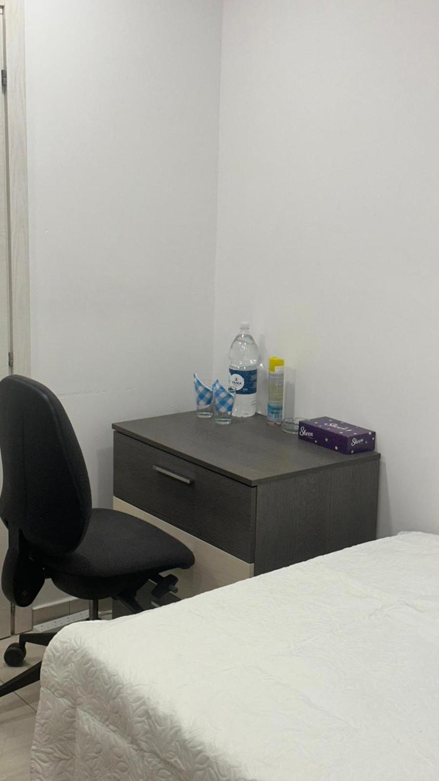 Your Elegant Home Away From Home Shared Apartment Only With Host Żebbuġ Exteriör bild
