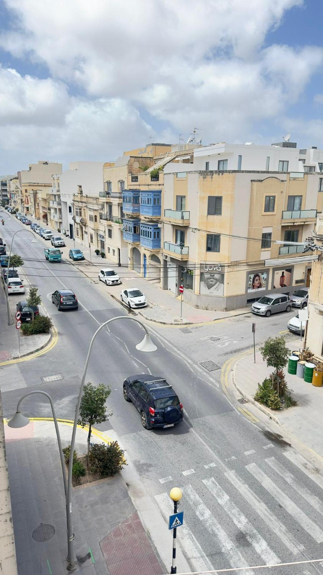 Your Elegant Home Away From Home Shared Apartment Only With Host Żebbuġ Exteriör bild