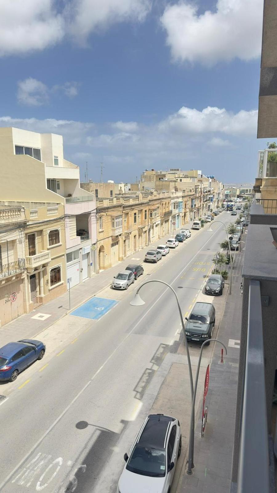 Your Elegant Home Away From Home Shared Apartment Only With Host Żebbuġ Exteriör bild